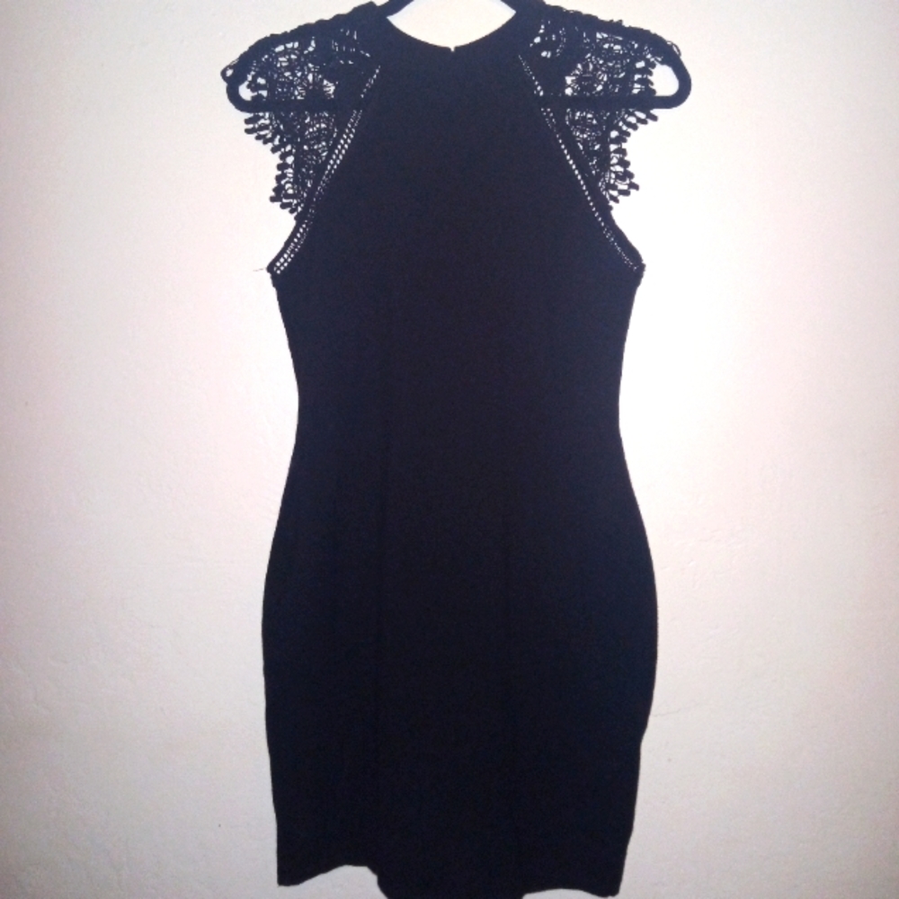 Dress Sleeveless Black with lace Lg 10-12